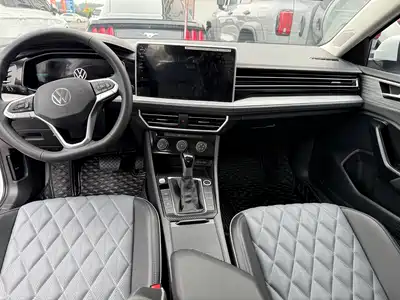 Volkswagen Sagitar 2023