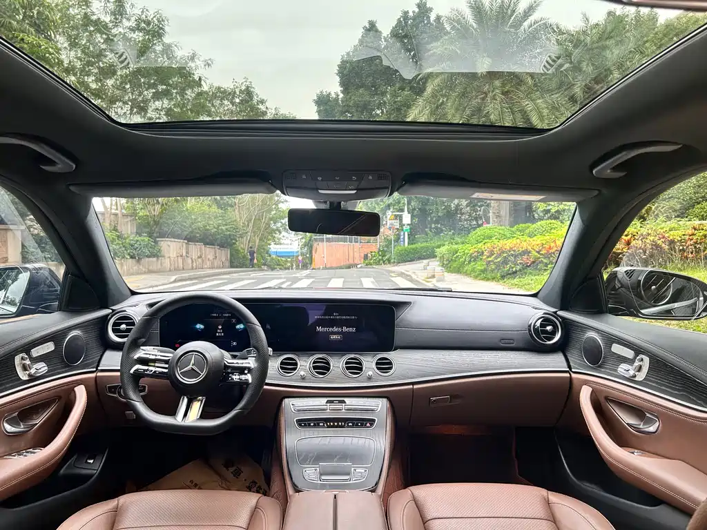 Mercedes-Benz E-Class 2020 — фото 14
