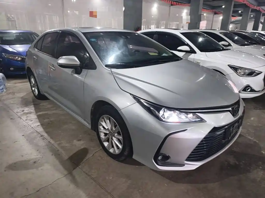 Toyota Corolla 2019 — фото 22