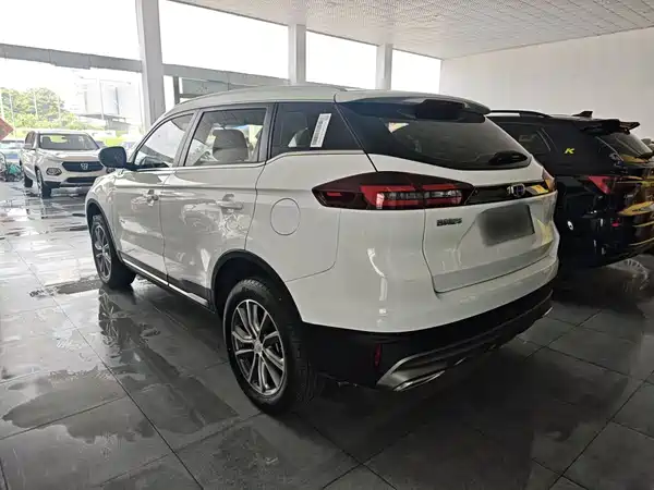 Geely Boyue 2020