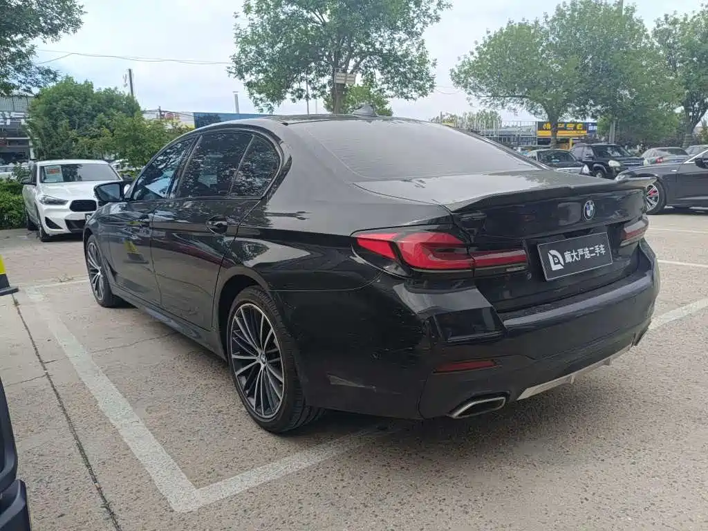 BMW 5 Series 2023