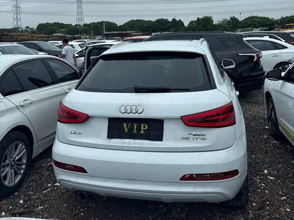 Audi Q3 2016