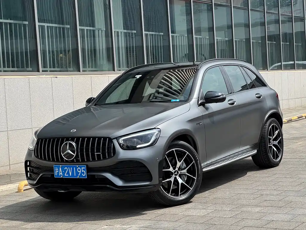 Mercedes-Benz GLC AMG 2022 — фото 1