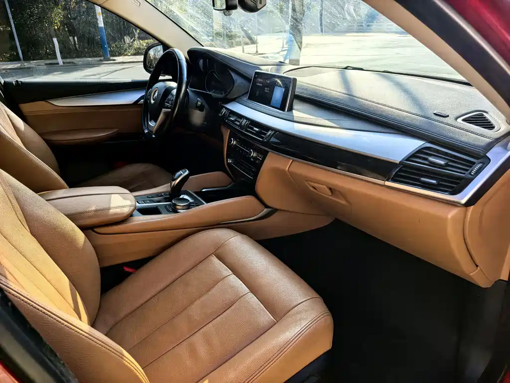 BMW X6 2018 — фото 12