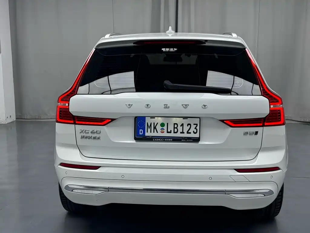 Volvo XC60 2021