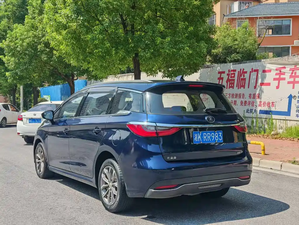 BYD Song MAX 2019 — фото 9