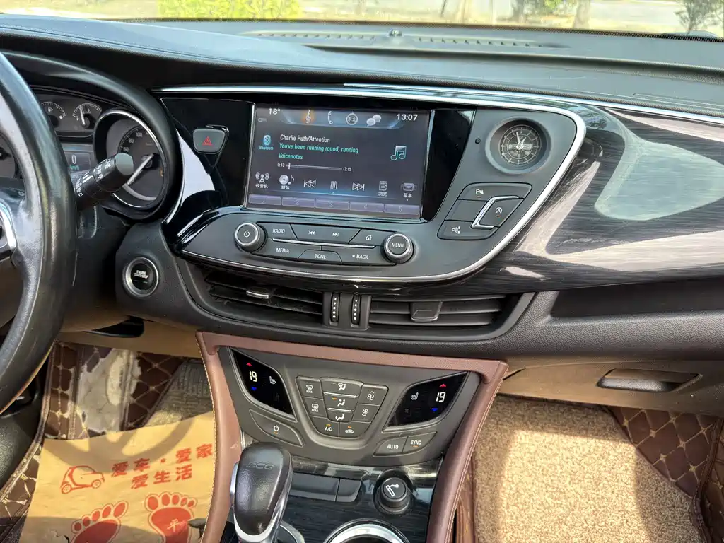 Buick Envision Plus 2019 — фото 8