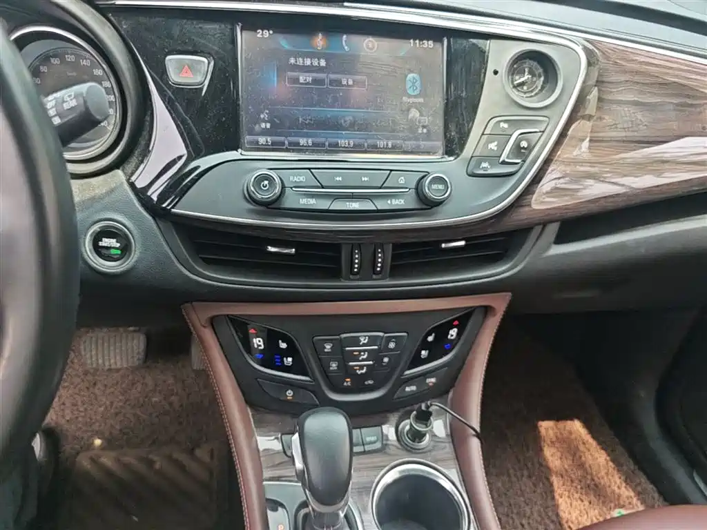 Buick Envision Plus 2016 — фото 20