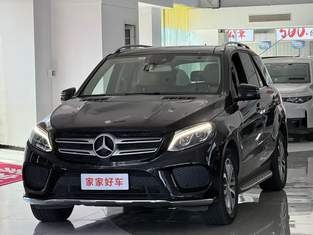 Mercedes-Benz GLE 2016