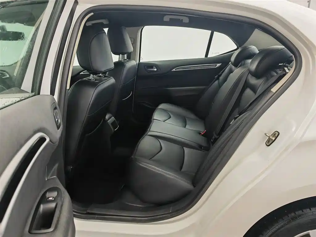Citroen C4L 2014 — фото 15