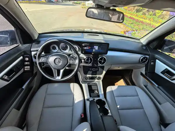 Mercedes-Benz GLK-Class 2015