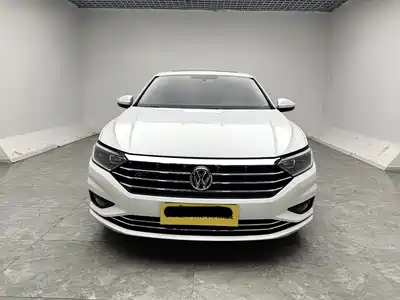 Volkswagen Sagitar 2021