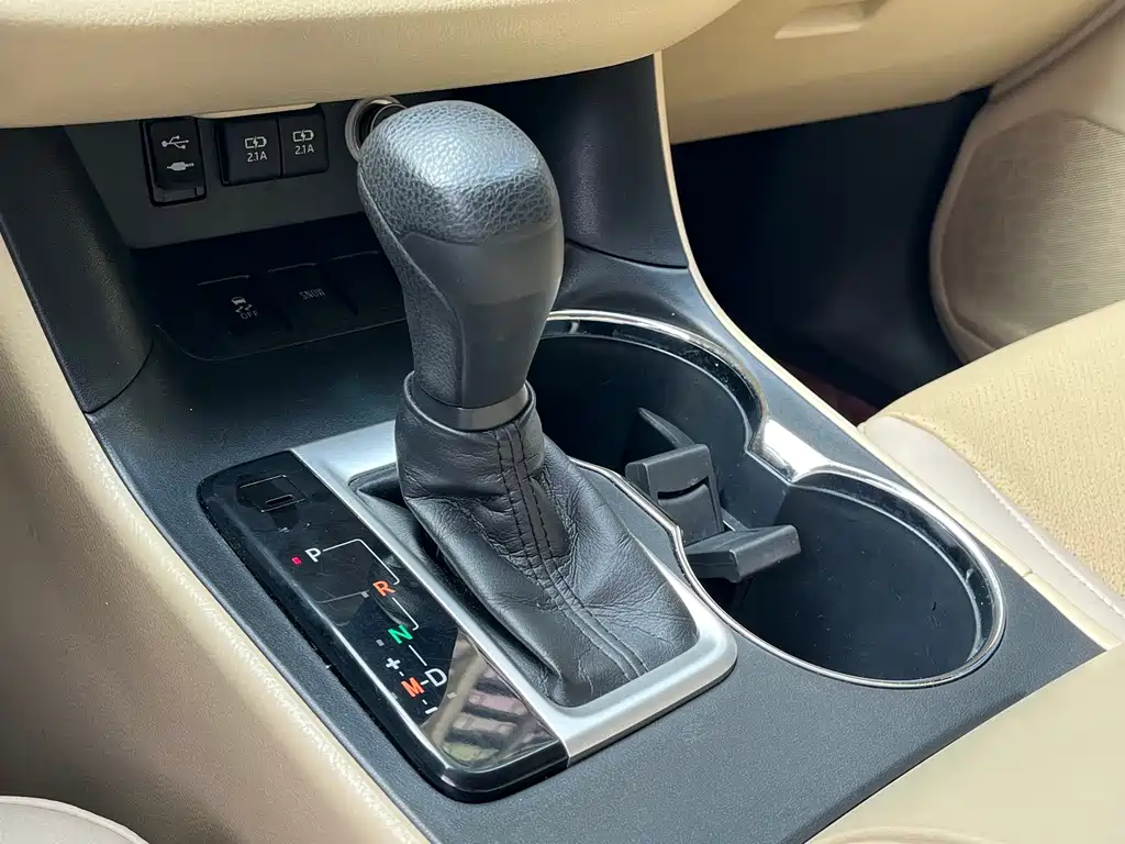 Toyota Highlander 2019 — фото 13