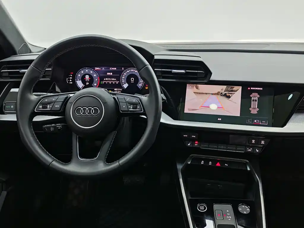 Audi A3 2023 — фото 11