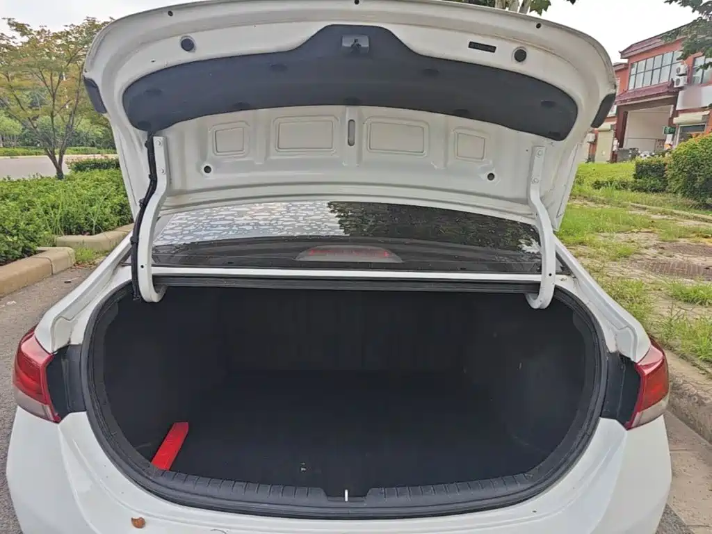 Hyundai Verna 2019 — фото 19