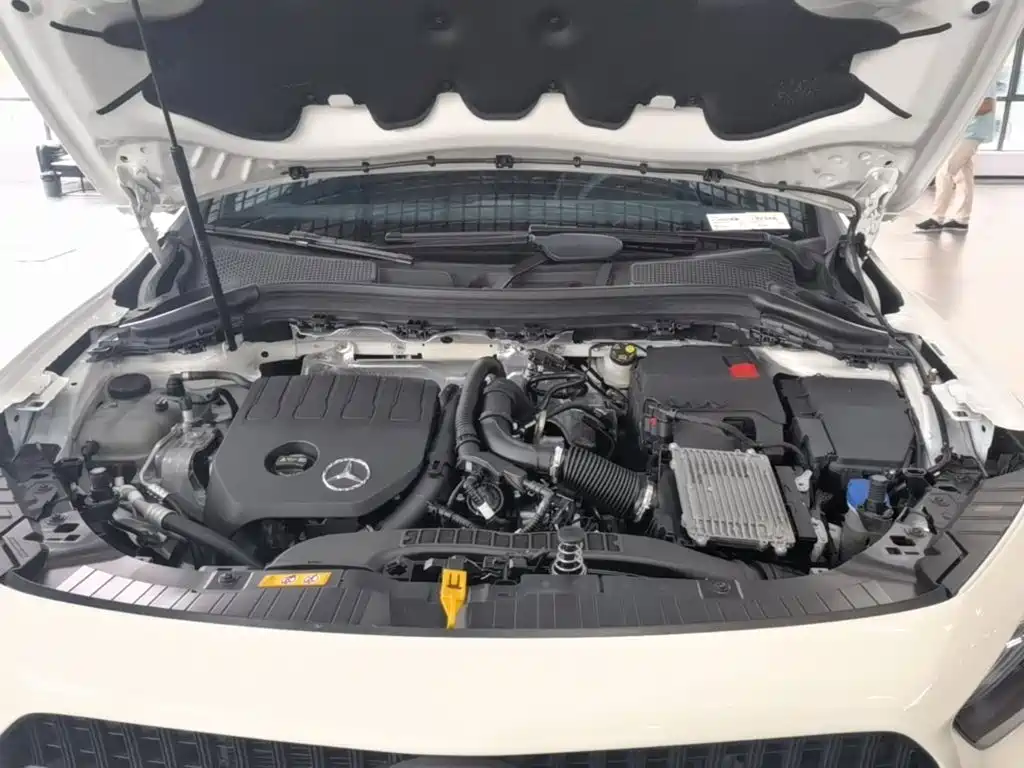 Mercedes-Benz GLA 2025 — фото 20