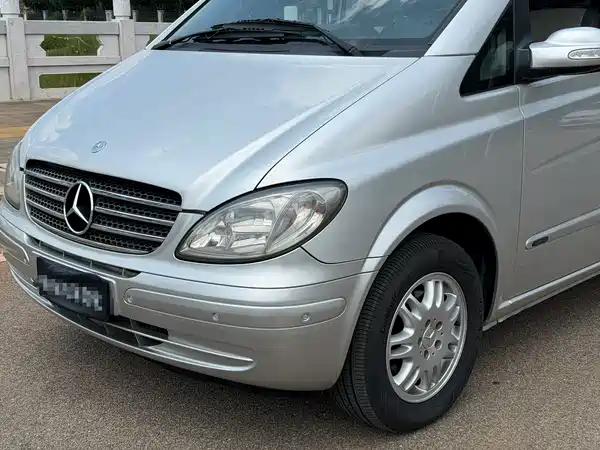 Mercedes-Benz Viano 2006