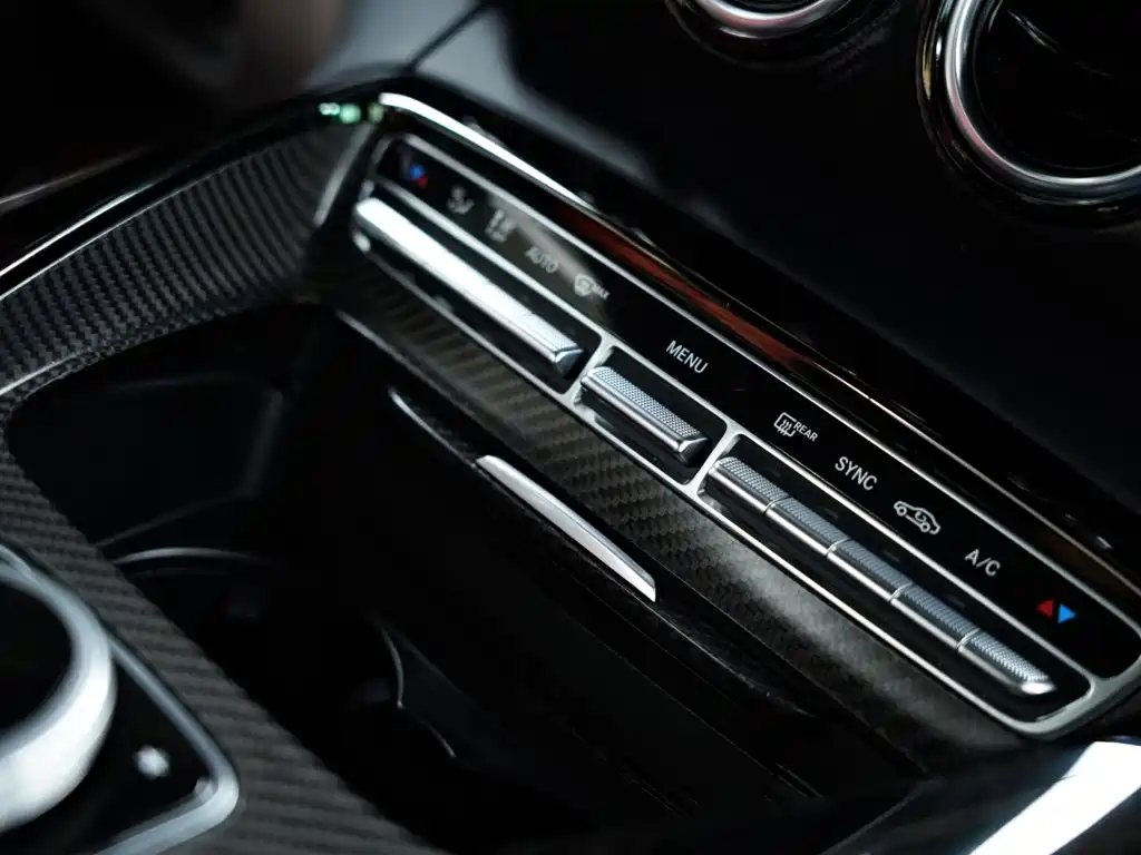 Mercedes-Benz AMG GT 2016 — фото 37