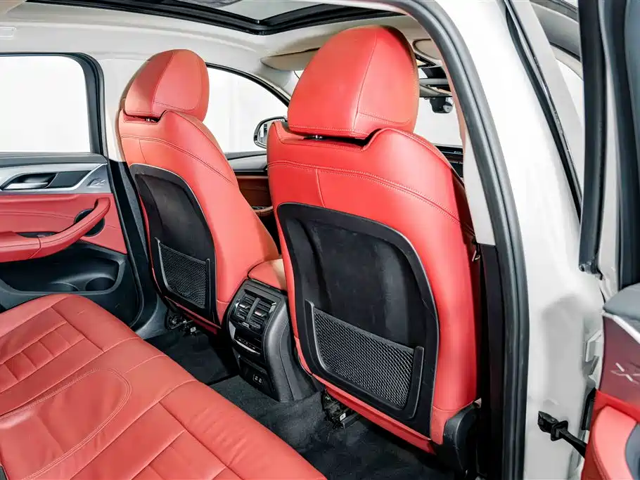 BMW X4 2021 — фото 19