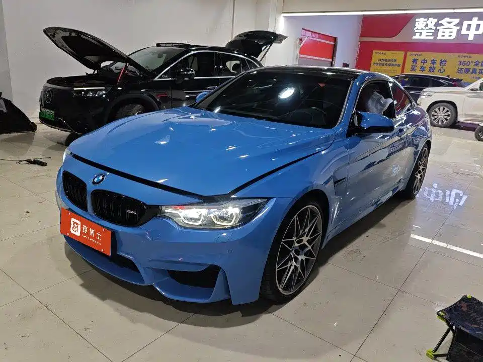 BMW M4 2019 — фото 1