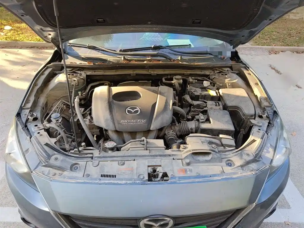 Mazda 3 Axela 2015 — фото 11