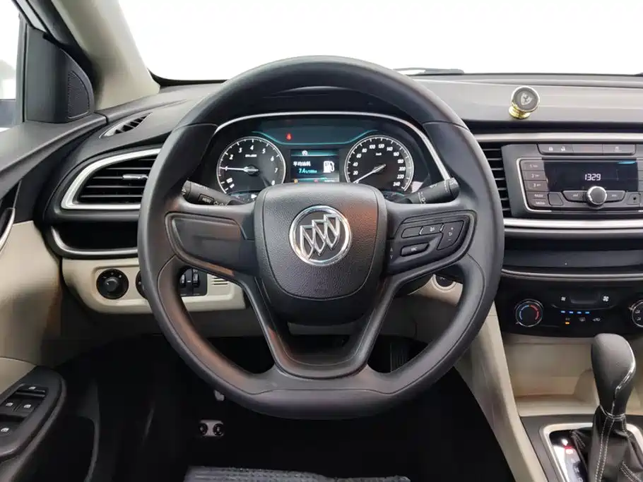 Buick Excelle GT 2015 — фото 15