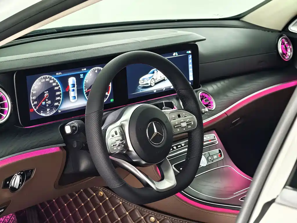 Mercedes-Benz E-Class 2018 — фото 8