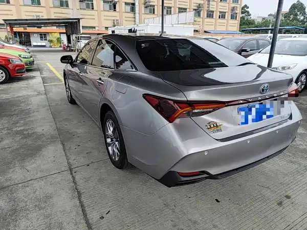 Toyota Avalon 2021