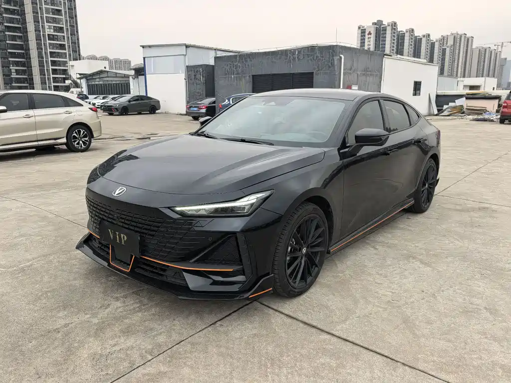 Changan UNI-V 2024