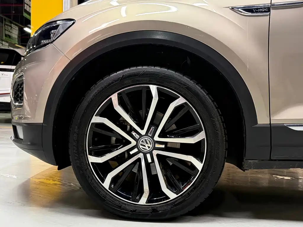 Volkswagen T-Roc 2019 — фото 28