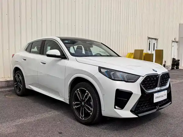 BMW X2 2025