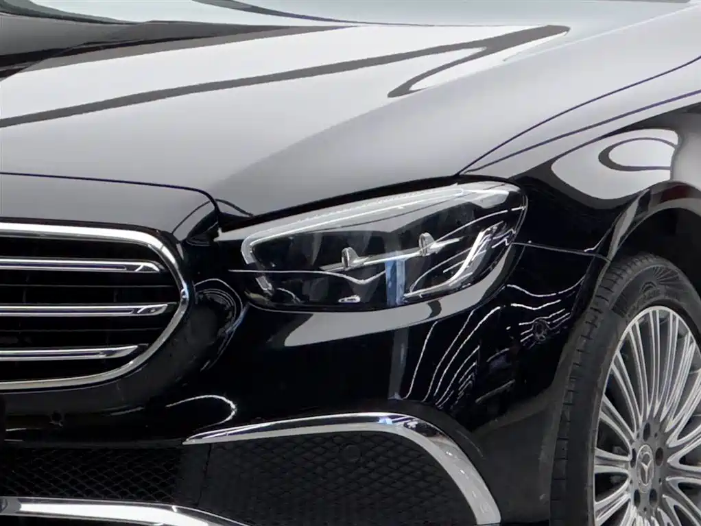 Mercedes-Benz E-Class 2023 — фото 3