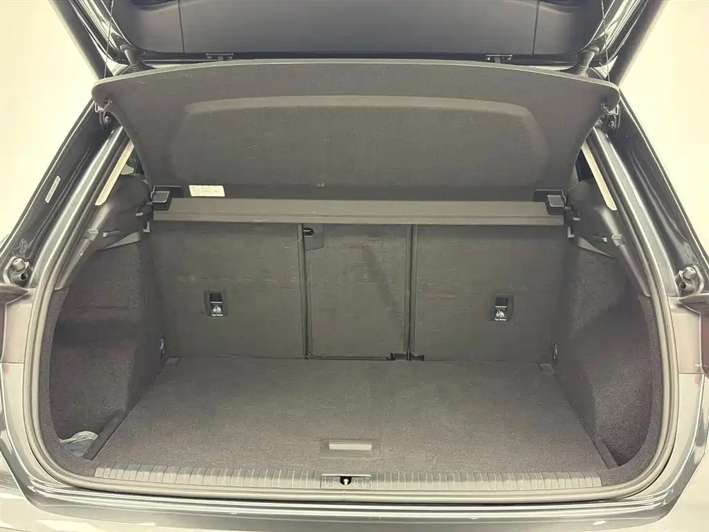 Audi Q3 2022 — фото 13