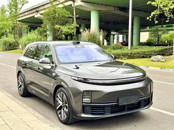 Li Auto L7 2024