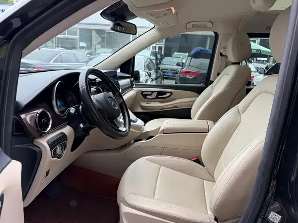 Mercedes-Benz V-Class 2021