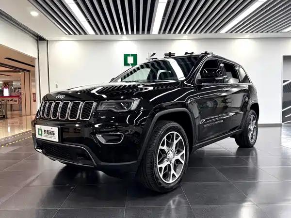 Jeep Grand Cherokee 2021