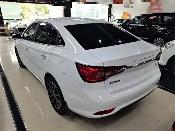 Roewe i5 2020