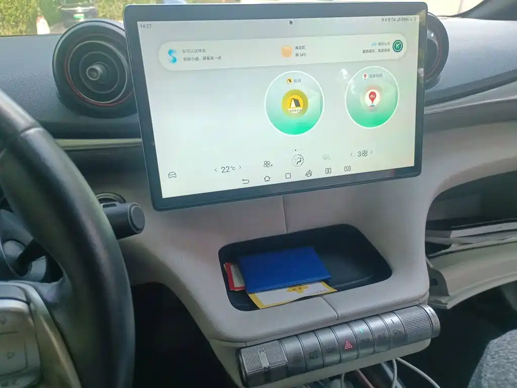 BYD Dolphin 2022 — фото 9