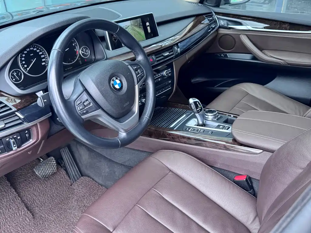 BMW X5 2014 — фото 10