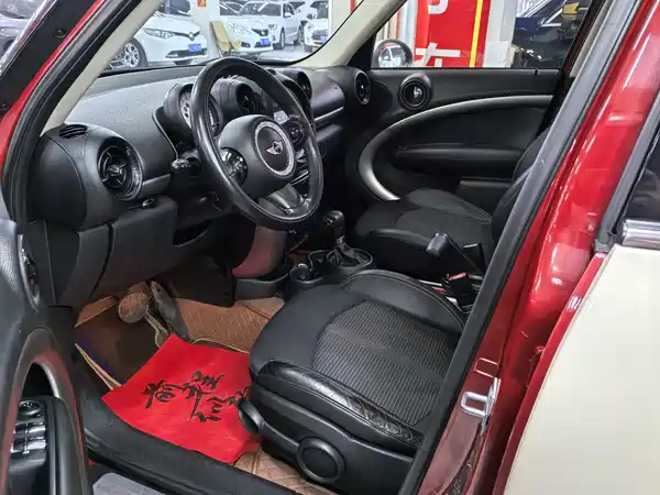 MINI Countryman 2013
