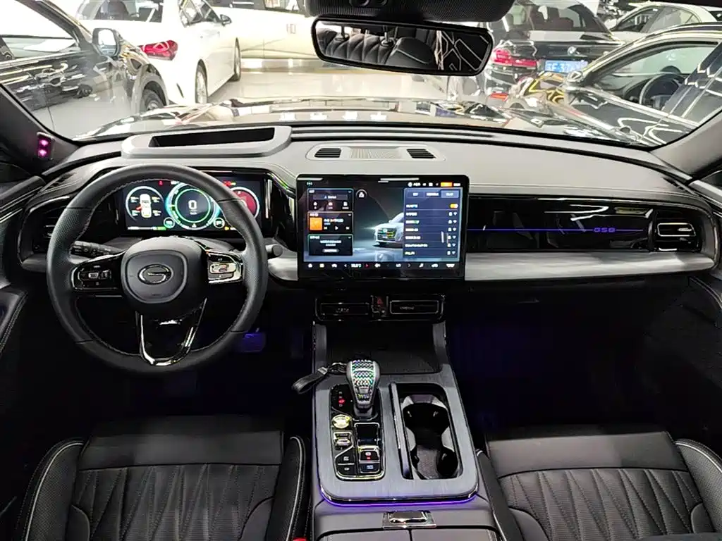 GAC Motor Trumpchi GS8 2024 — фото 10