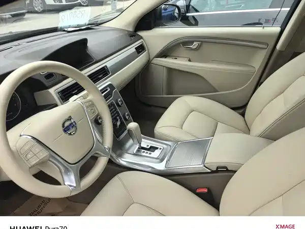 Volvo S80L 2013