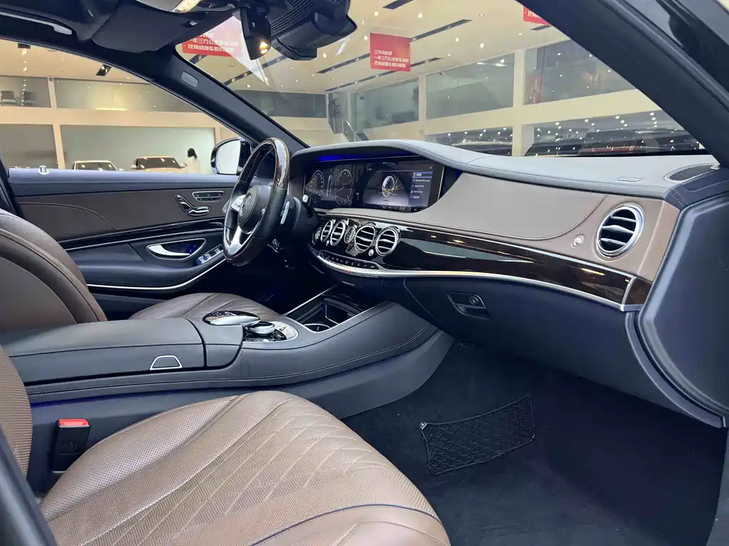 Mercedes-Benz S-Class 2017 — фото 26