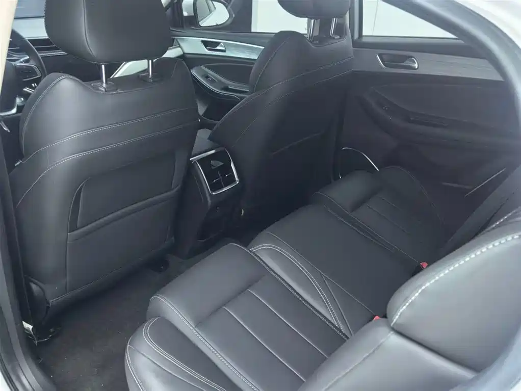 Chery Arrizo 5 PLUS 2022