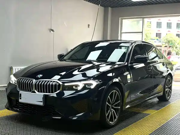 BMW 3 Series 2024