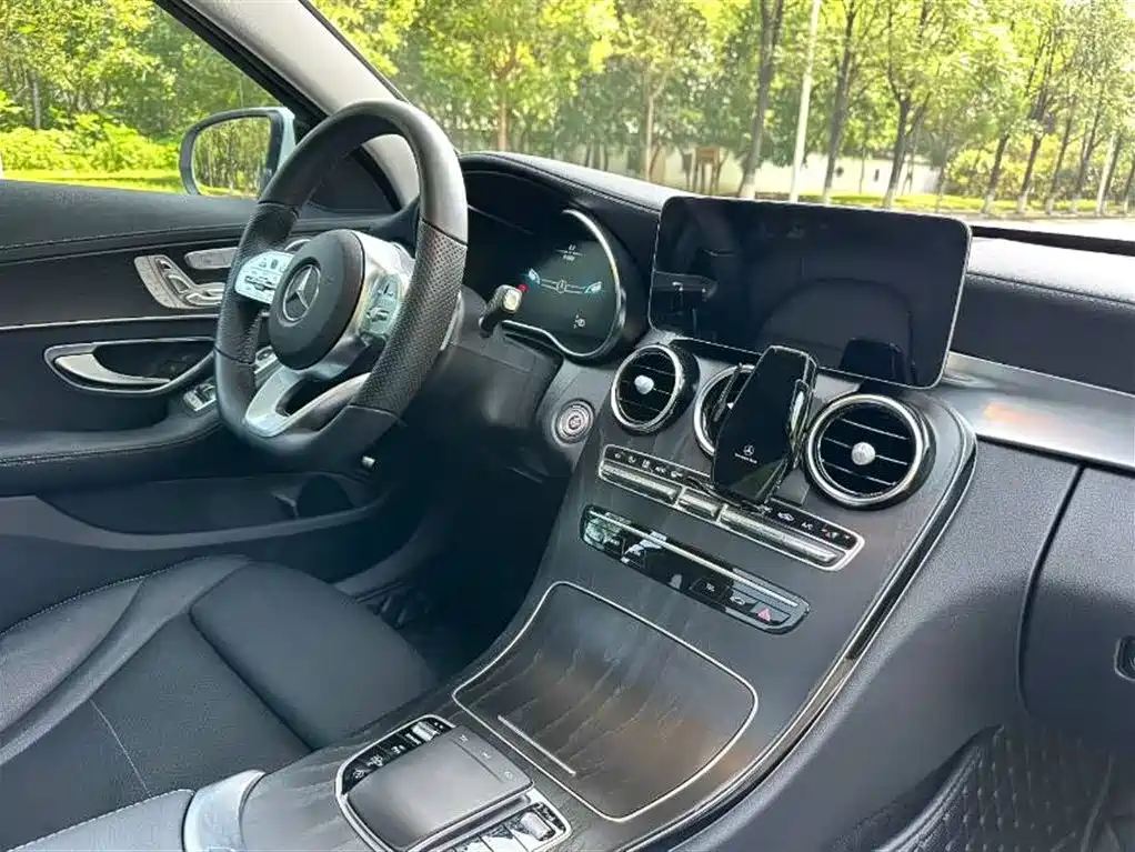 Mercedes-Benz C-Class 2021 — фото 9