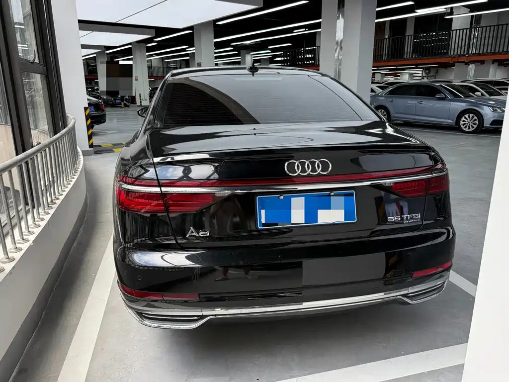 Audi A8 2020 — фото 19
