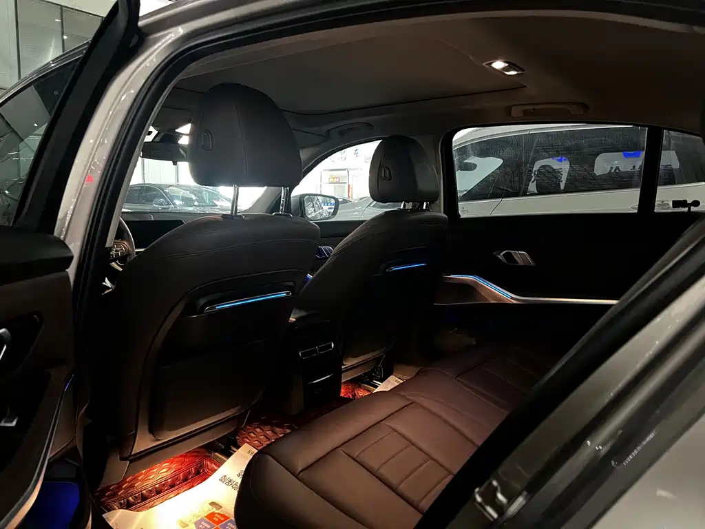 BMW 3 Series 2019