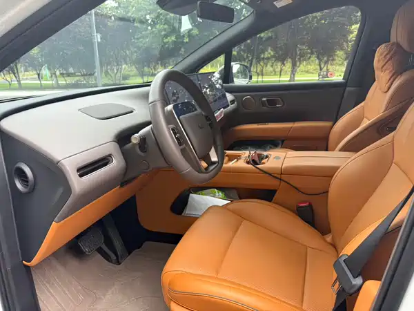 Li Auto i6 2026