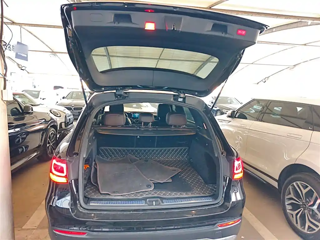 Mercedes-Benz GLC 2021 — фото 16